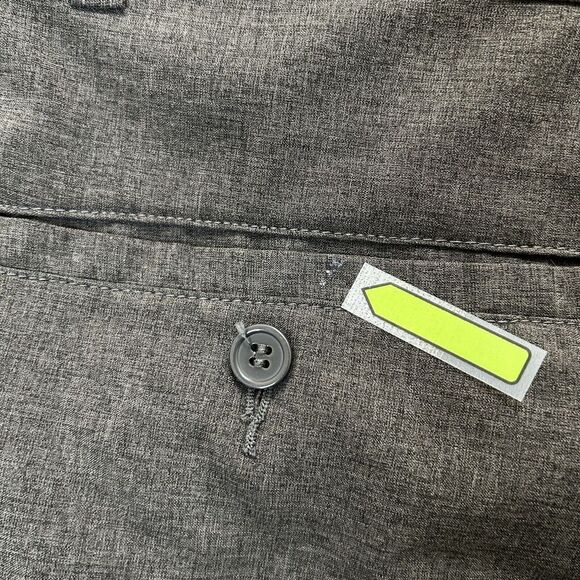 Volcom Shorts Mens 34 Gray Surf & Turf 4 Way Stretch Zip Pocket Hybrid Flat - Picture 9 of 13